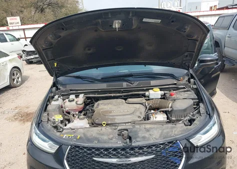 2023 Chrysler Pacifica Hybrid Touring L z USA, uszkodzony, nr VIN 2C4RC1L75PR611591